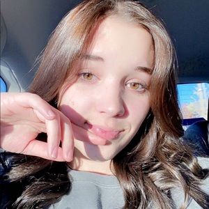 Meet your Posher, Sara!!!